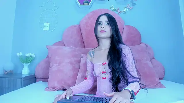 Snapshot of StefanyWilliams_ chatting on 27, 2, 2025 StefanyWilliams online show from 27, 2, 2025