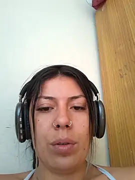 Sweel Leyva18 online show from 23, 9, 2025