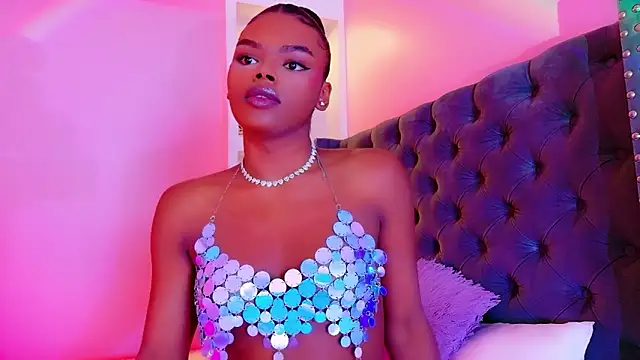 CamiEstrada online show from 11, 2, 2026