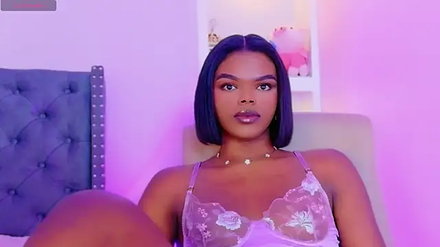 CamiEstrada online show from 31, 10, 2025