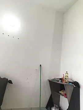 Scarlett-Leh online show from 13, 4, 2026