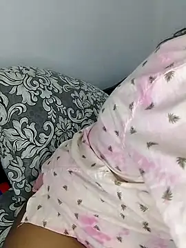 princesslesbi online show from 3, 3, 2025