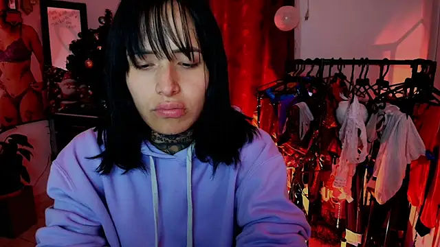 TinnaDawsom online show from 17, 12, 2025