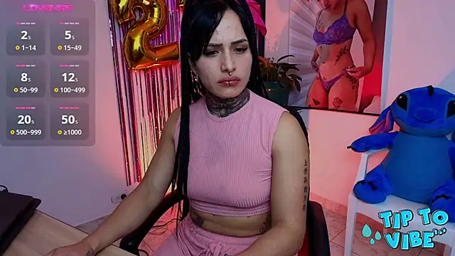 Snapshot of TinnaDawsom chatting on 18, 3, 2025 TinnaDawsom online show from 18, 3, 2025