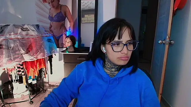 TinnaDawsom online show from 3, 2, 2026