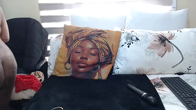 Foxybrownxx1 online show from 31, 5, 2026
