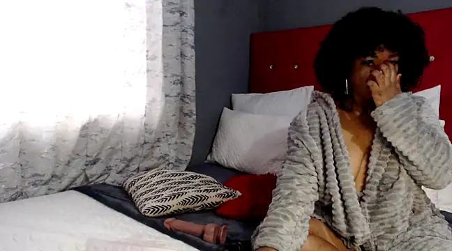 Foxybrownxx1 online show from 27, 2, 2025
