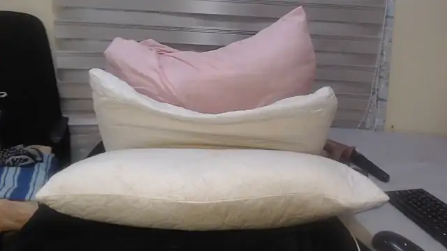 Snapshot of Foxybrownxx1 chatting on 16, 7, 2026 Foxybrownxx1 online show from 16, 7, 2026