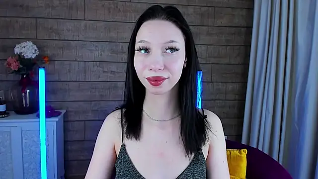 MaliaLandre online show from 10, 3, 2025