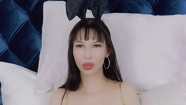 MaliaLandre online show from 22, 3, 2025
