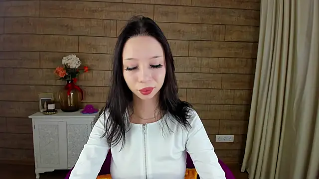 MaliaLandre online show from 10, 3, 2025