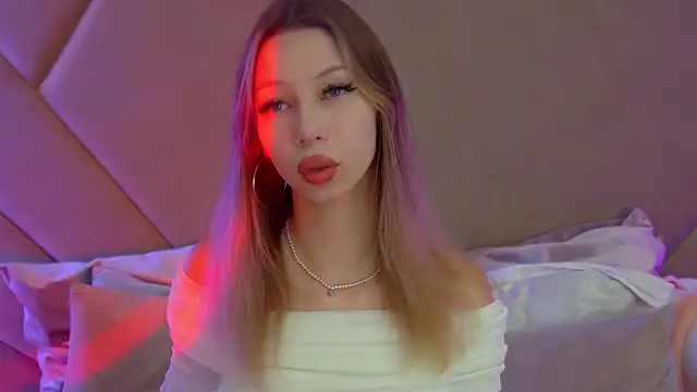 MaliaLandre online show from 1, 10, 2025