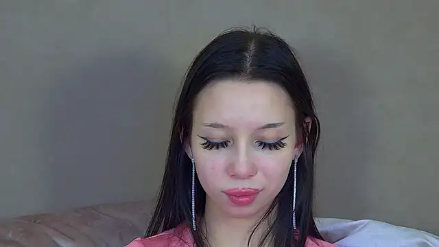 MaliaLandre online show from 16, 2, 2025