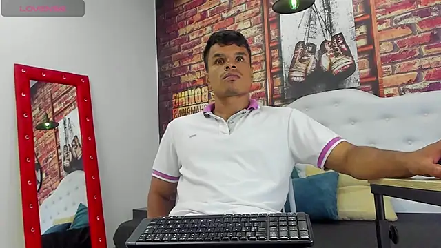 Derek Lustfordx online show from 25, 9, 2025