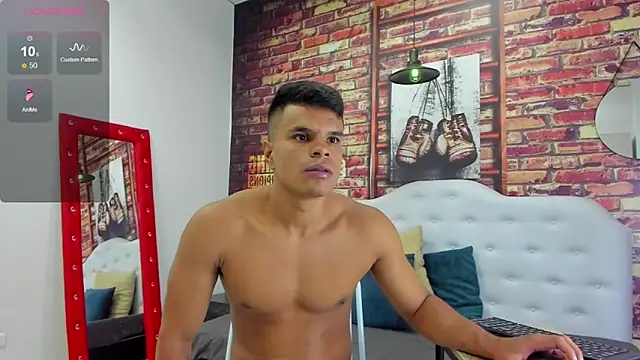 Derek Lustfordx online show from 4, 10, 2025