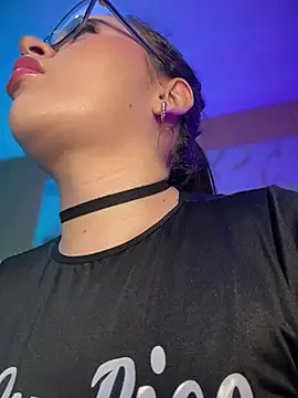 LylaLee111 online show from 12, 3, 2026