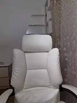 MaMa 1960 online show from 16, 1, 2025