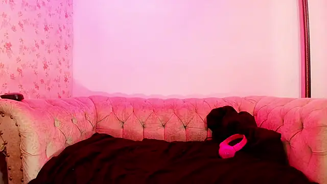 kira mz online show from 4, 10, 2025