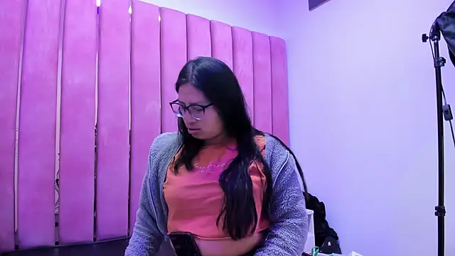 Snapshot of Miaa_Smiith_ chatting on 25, 11, 2025 Miaa Smiith online show from 25, 11, 2025