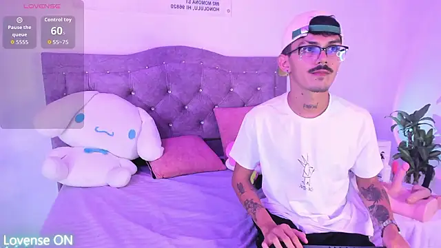 Snapshot of Ocsanis69 chatting on 13, 2, 2026 Ocsanis69 online show from 13, 2, 2026