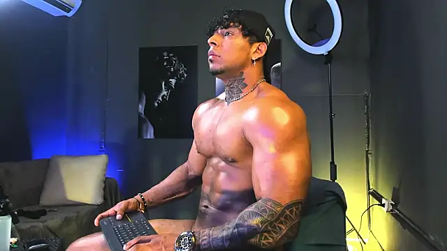 bradley smith online show from 12, 2, 2026