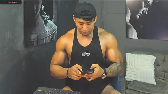 Snapshot of bradley_smith chatting on 21, 7, 2026 bradley smith online show from 21, 7, 2026