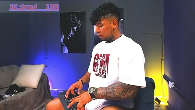 bradley smith online show from 21, 2, 2026