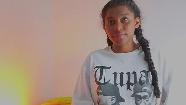 ChannelCox1 online show from 17, 12, 2025