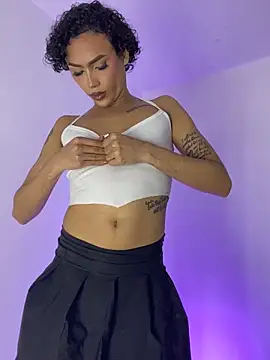 Ambarhilton online show from 8, 2, 2026