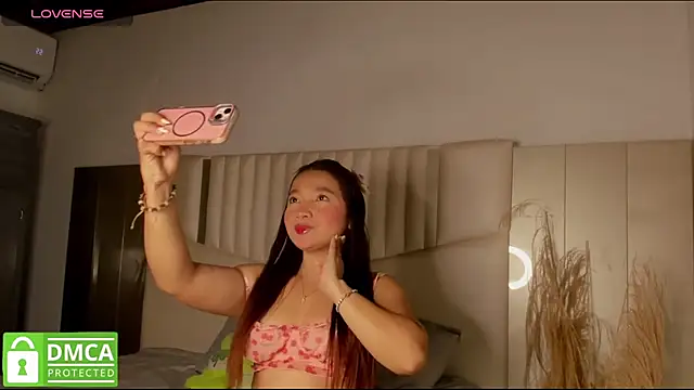 queen angelique online show from 17, 4, 2026