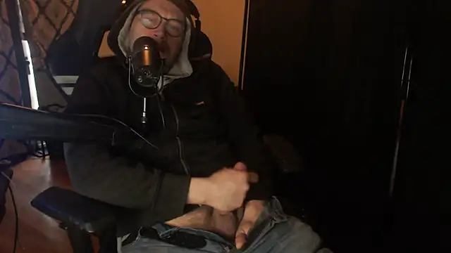 chicostick413 online show from 3, 4, 2026