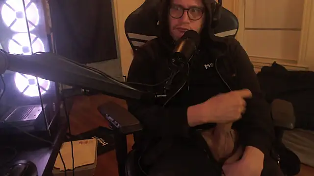 chicostick413 online show from 21, 9, 2025