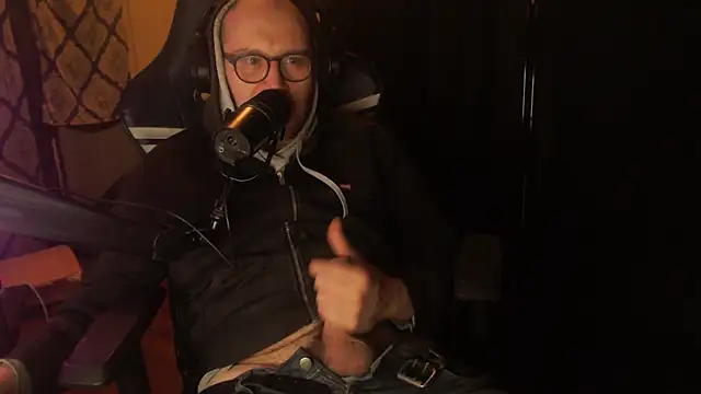 chicostick413 online show from 5, 3, 2026