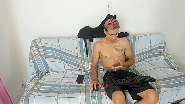 QuinnAndpuma1 online show from 26, 2, 2025