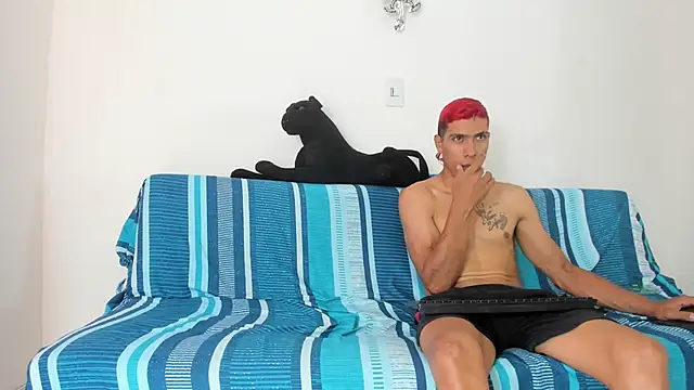 QuinnAndpuma1 online show from 14, 1, 2025