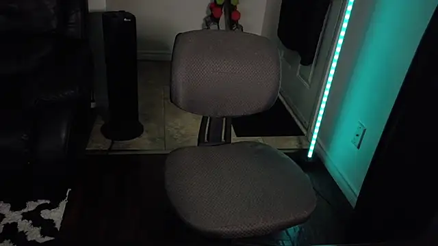 Snapshot of Thekodyy chatting on 21, 11, 2025 Thekodyy online show from 21, 11, 2025