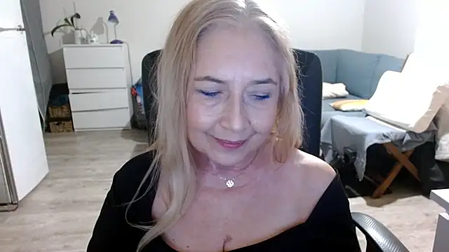 sofia xkiss online show from 14, 2, 2025