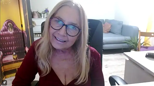 sofia xkiss online show from 5, 1, 2026