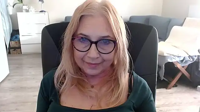 sofia xkiss online show from 11, 2, 2025