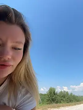 justmila online show from 25, 6, 2026