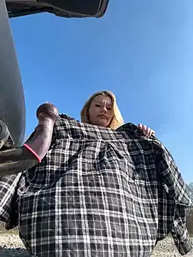 justmila online show from 8, 3, 2026