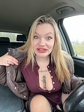 justmila online show from 18, 11, 2025