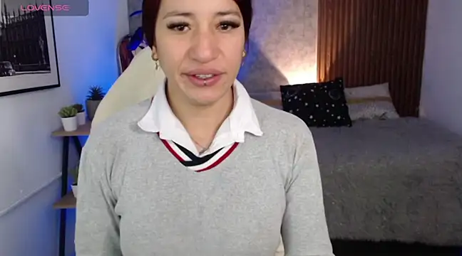SofiaGomez420 online show from 5, 2, 2025