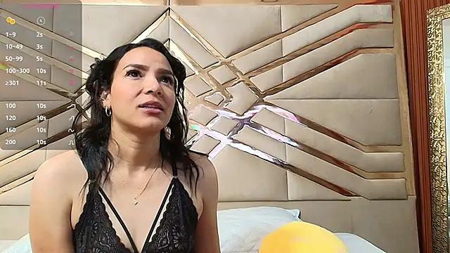 Snapshot of Sluttyandmature chatting on 25, 2, 2025 Sluttyandmature online show from 25, 2, 2025