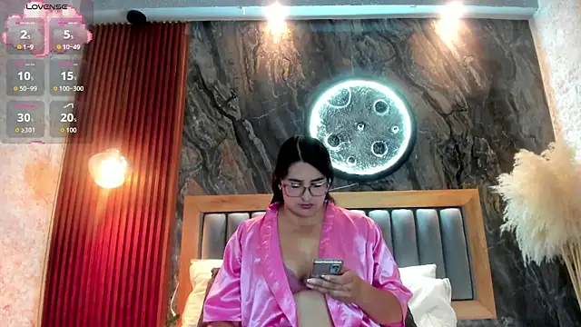 BellaPeers  online show from 24, 2, 2026