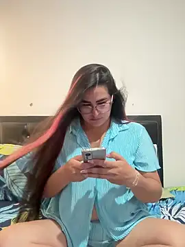 BellaPeers  online show from 23, 2, 2026