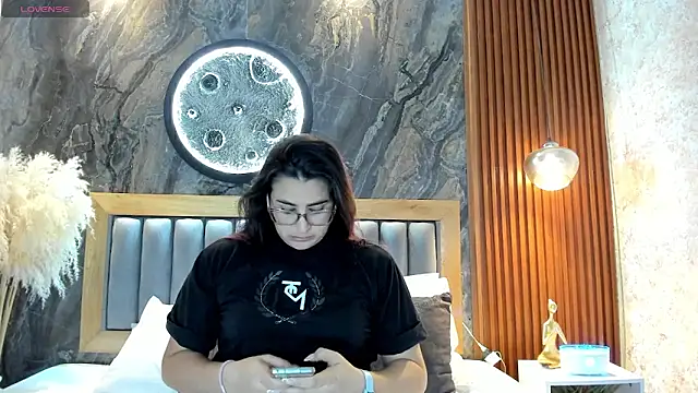 Snapshot of BellaPeers_ chatting on 21, 5, 2026 BellaPeers online show from 21, 5, 2026