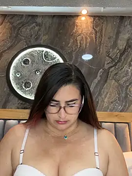 BellaPeers  online show from 4, 3, 2026