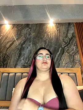 BellaPeers  online show from 5, 11, 2025