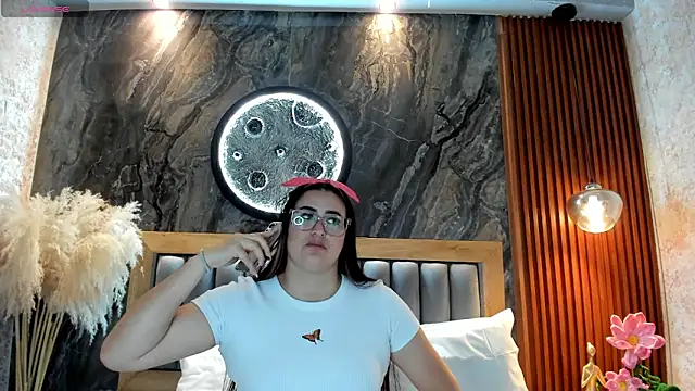 Snapshot of BellaPeers_ chatting on 29, 4, 2026 BellaPeers online show from 29, 4, 2026